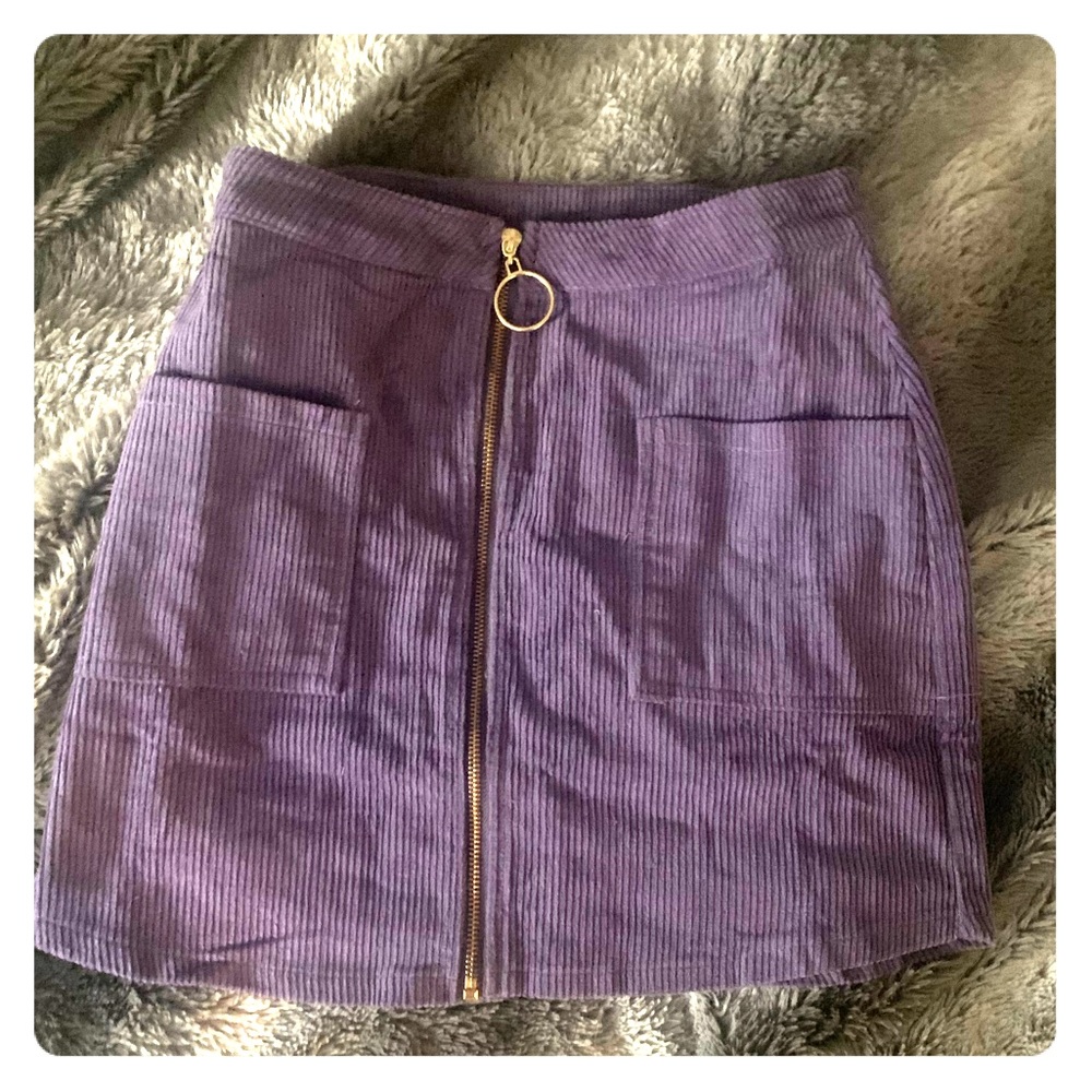 Corduroy a line skirt - Picture 2 of 2